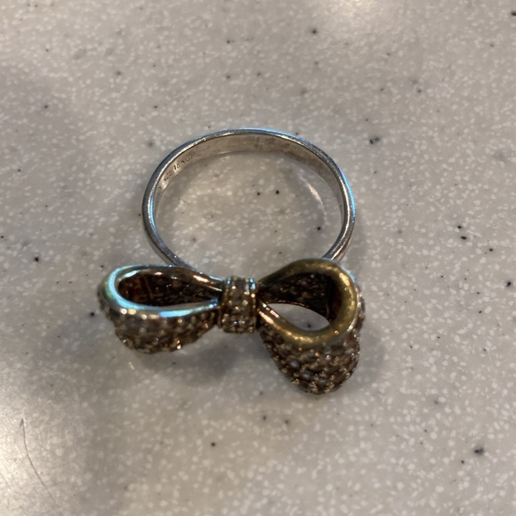 Sterling bow sparkle ring - Picture 3 of 11